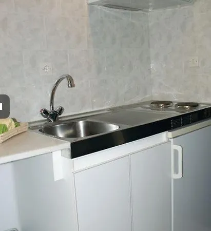 Elia Apartment